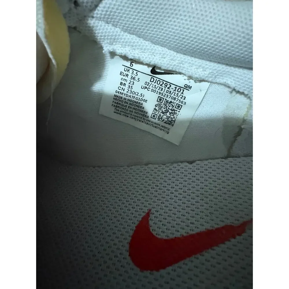 Nike Blazer Low Platform Women's White/Black Sail DJ0292-101 Size 6 (Youth/GS) - Picture 4 of 4